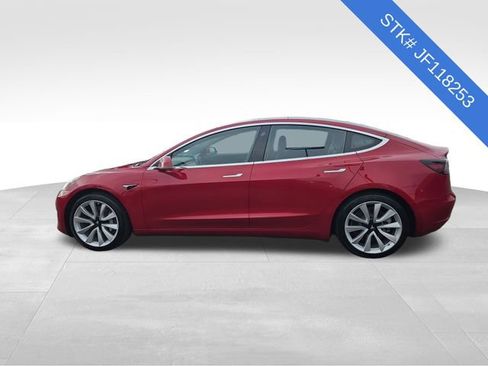 Used 2018 Tesla Model 3 Long Range image 4