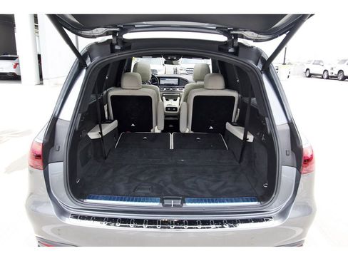Used 2025 Mercedes-Benz GLS 63 AMG 4MATIC image 26