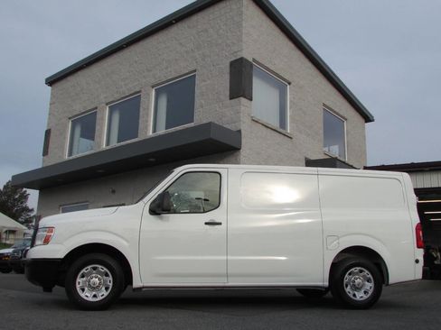 Used 2019 Nissan NV 2500 SV w/ Navigation Package RWD image 10