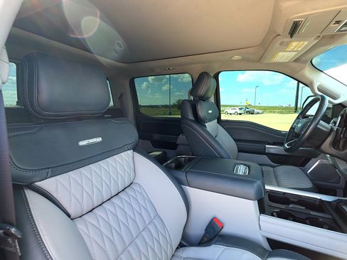 Used 2024 Ford F250 Limited w/ FX4 Off-Road Package image 22