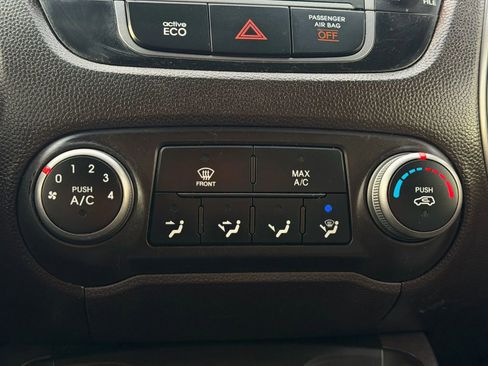 Used 2014 Hyundai Tucson SE image 33