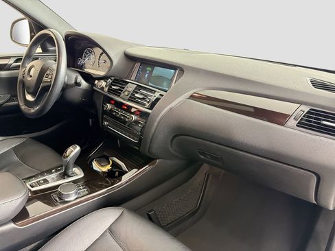 Used 2018 BMW X4 xDrive28i image 30