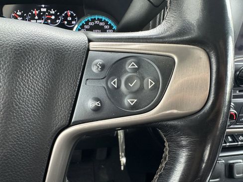 Used 2018 GMC Sierra 1500 Denali AWD/4WD image 18