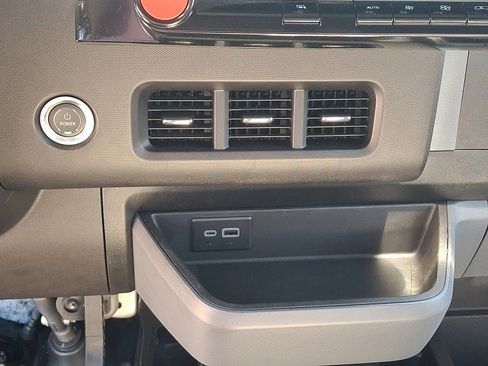 New 2025 Chevrolet Brightdrop 400 w/ Battery Pack, Max Range image 10