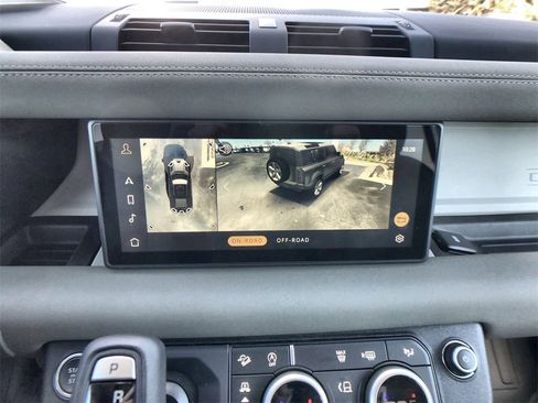 Certified 2021 Land Rover Defender 110 SE image 26