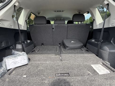 Used 2023 Volkswagen Tiguan S FWD image 47