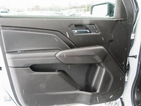 Used 2025 GMC Canyon Elevation AWD/4WD image 17