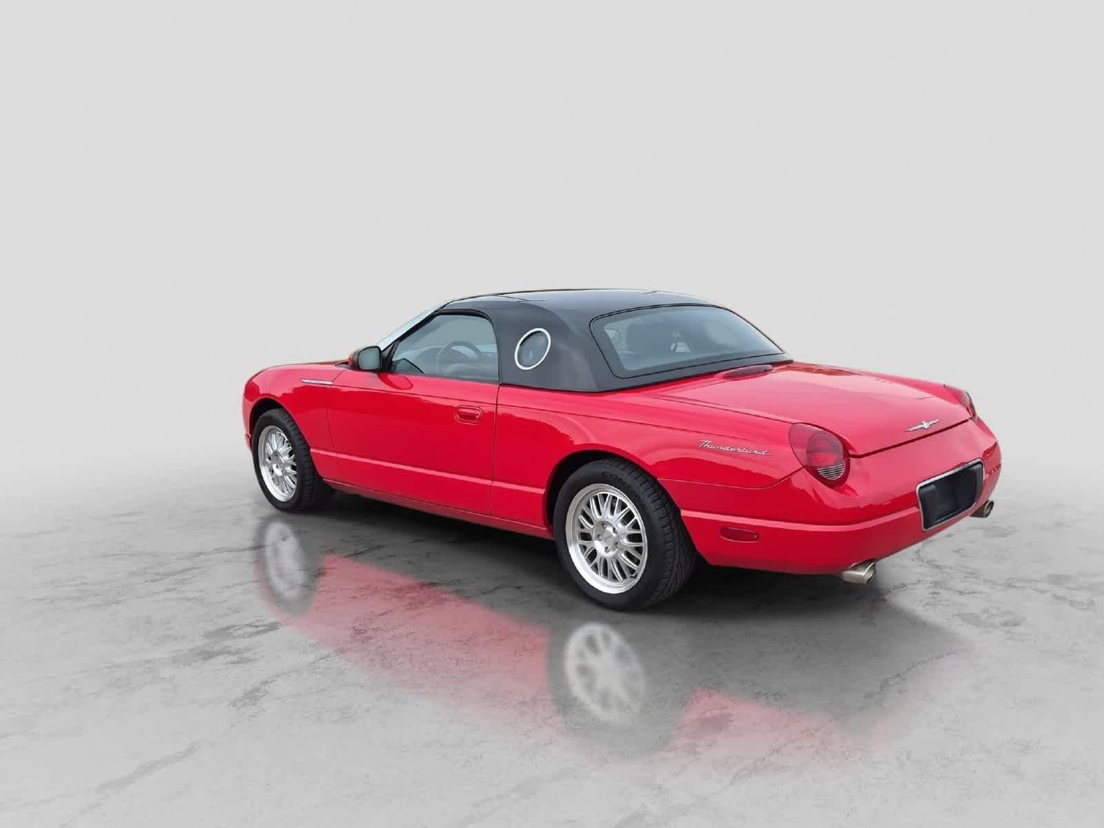 Used 2005 Ford Thunderbird RWD image 6