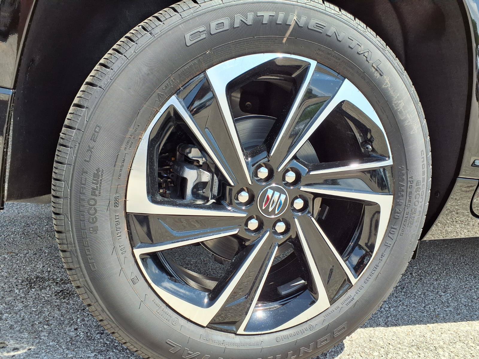 New 2026 Buick Enclave Sport Touring w/ Power Package FWD image 29