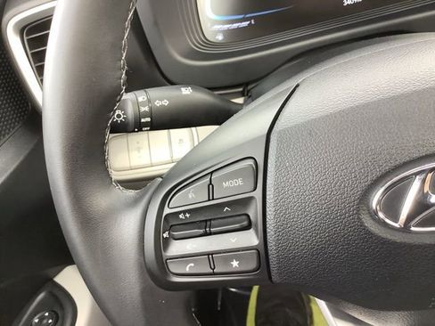 Certified 2026 Hyundai Venue SEL image 37