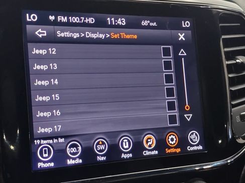 Used 2021 Jeep Grand Cherokee Laredo X AWD/4WD image 51
