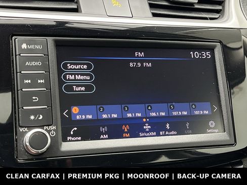 Used 2019 Nissan Sentra SR w/ Premium Package (SR) FWD image 17