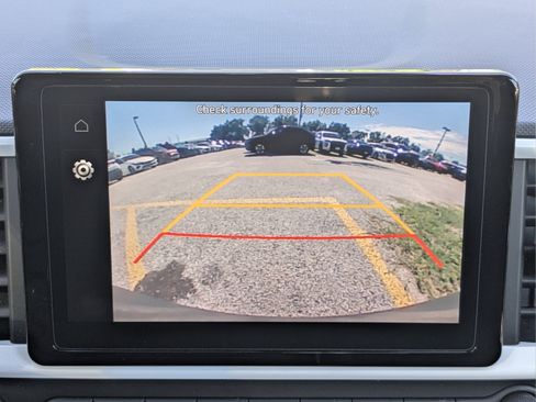 Used 2022 Hyundai Venue Limited FWD image 19