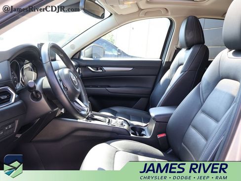 Used 2025 MAZDA CX-5 AWD 2.5 S w/ Preferred Package image 23