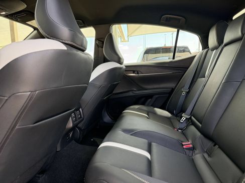 Used 2026 Toyota Camry SE FWD image 25
