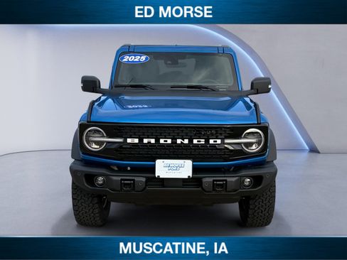 New 2025 Ford Bronco Badlands image 8