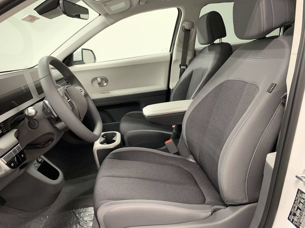 Used 2024 Hyundai Ioniq 5 SEL AWD/4WD image 9