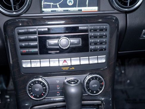 Certified 2015 Mercedes-Benz SLK 250 image 15
