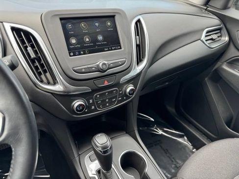 Used 2019 Chevrolet Equinox LT AWD/4WD image 15