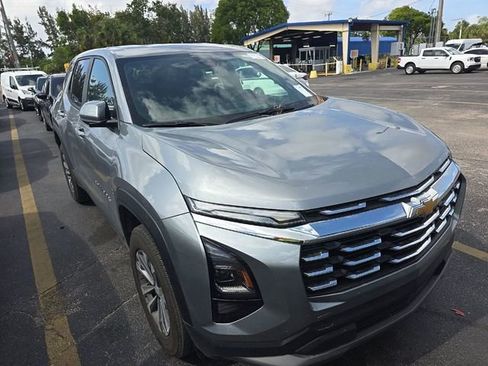 Used 2026 Chevrolet Equinox LT FWD image 6