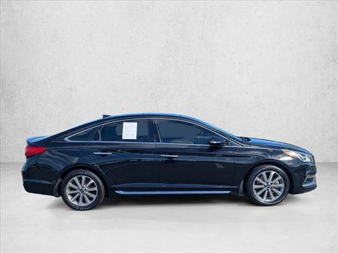 Used 2016 Hyundai Sonata Limited w/ Option Group 05 image 4