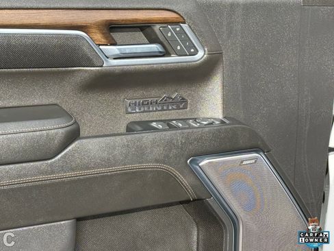 Used 2024 Chevrolet Silverado 1500 High Country image 17