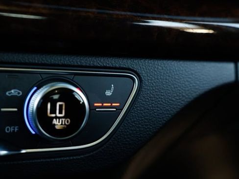 Used 2018 Audi Q5 2.0T Premium Plus w/ Premium Plus Package image 34