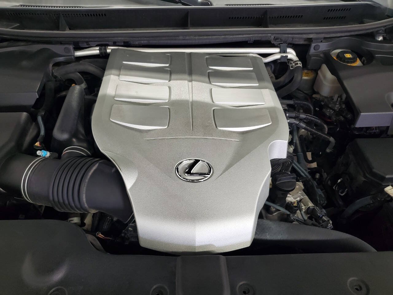 Used 2017 Lexus GX 460 Premium AWD/4WD image 4