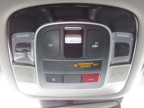 Used 2022 Hyundai Tucson Limited AWD/4WD image 28
