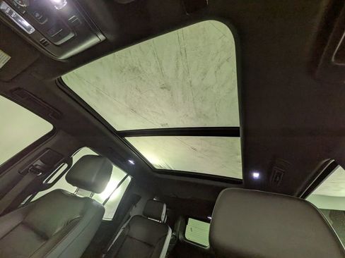 Used 2021 Chevrolet Tahoe Z71 w/ Z71 Signature Package image 33