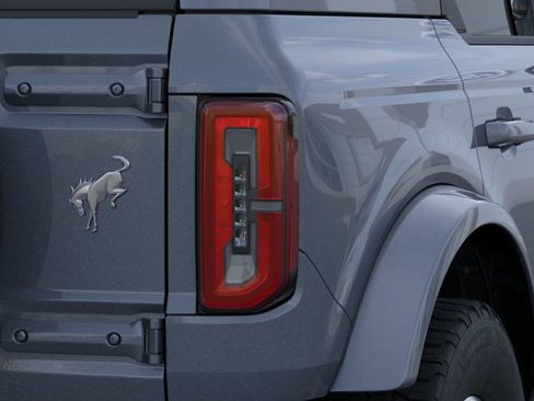 New 2025 Ford Bronco Outer Banks AWD/4WD image 23