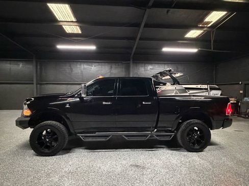 Used 2014 RAM 3500 Laramie Longhorn image 2