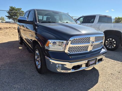 Used 2018 RAM 1500 Laramie AWD/4WD image 3