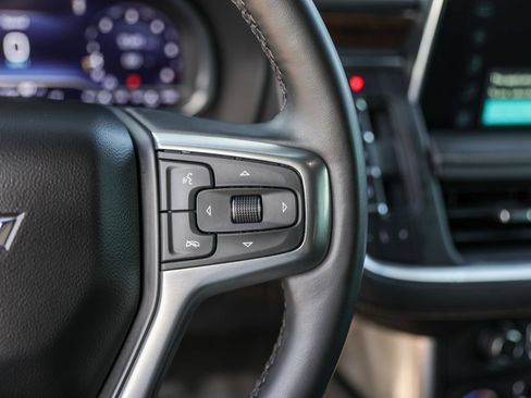 Used 2023 Chevrolet Tahoe Premier RWD image 16