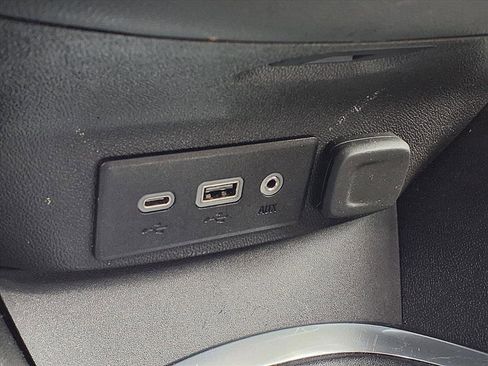 Used 2023 Chevrolet Malibu LT image 21