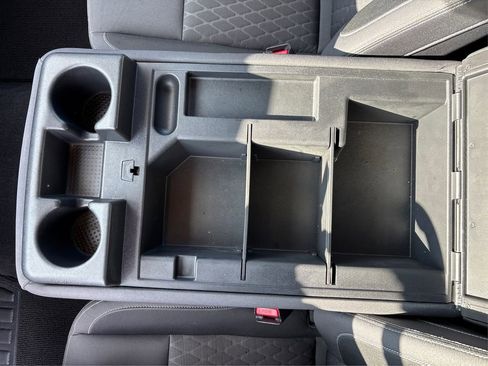 Used 2024 Nissan Titan SV w/ Accessory Utility Package image 21