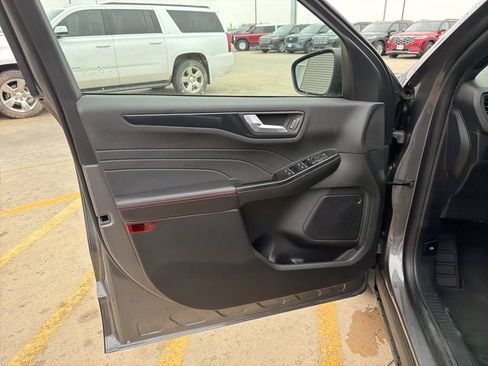 Used 2026 Ford Escape ST-Line AWD/4WD image 10