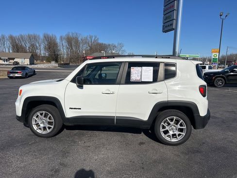 Used 2022 Jeep Renegade Latitude image 7