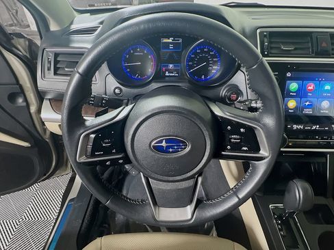 Used 2019 Subaru Outback 2.5i Limited AWD/4WD image 10