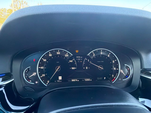 Used 2019 BMW 530i RWD image 16
