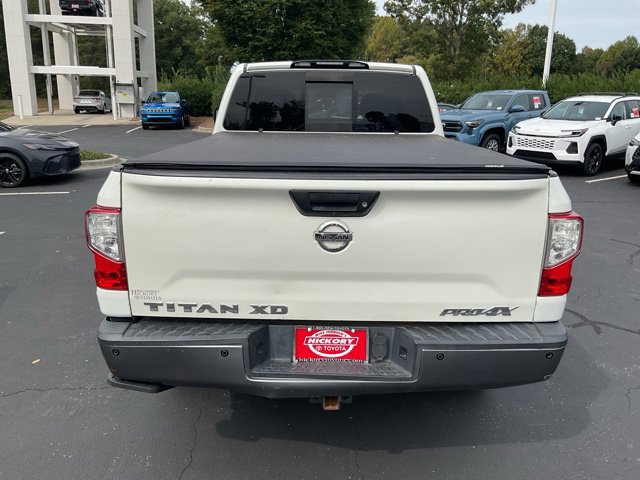 Used 2017 Nissan Titan PRO-4X AWD/4WD image 10