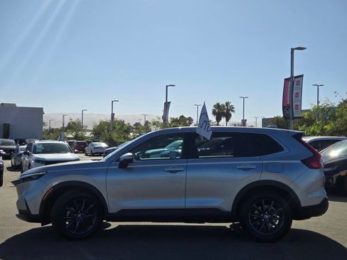 Certified 2026 Honda CR-V EX-L image 4