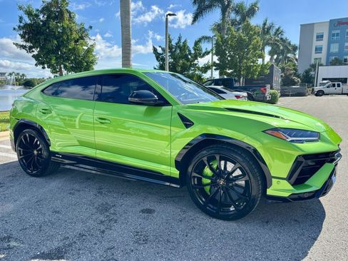 Used 2024 Lamborghini Urus S image 4