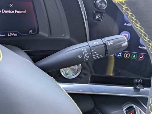 Used 2021 Chevrolet Corvette Stingray Premium Cpe w/ Z51 Performance Package RWD image 22