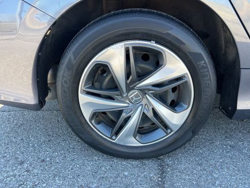 Used 2020 Honda Civic LX image 7