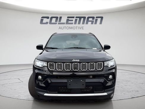 Used 2025 Jeep Compass Limited AWD/4WD image 8
