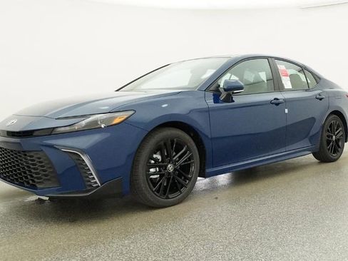New 2026 Toyota Camry SE FWD image 15
