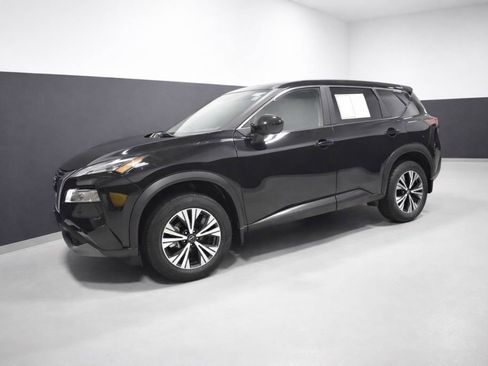 Certified 2023 Nissan Rogue SV AWD/4WD image 2