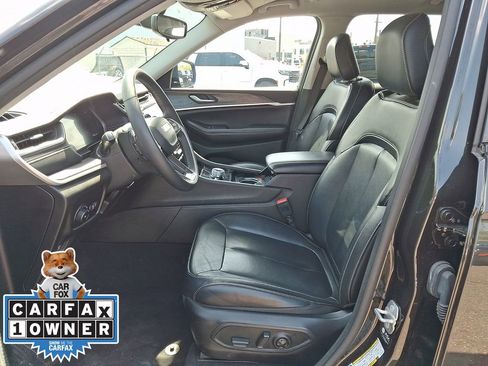 Used 2023 Jeep Grand Cherokee L Limited image 15