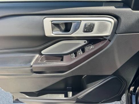 Used 2020 Ford Explorer ST w/ ST Street Pack AWD/4WD image 11